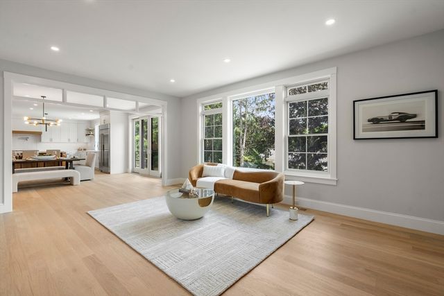 55 Crestview Rd, Belmont, MA 02478