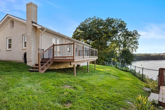 549 Ashley Camp Road, Harrodsburg, KY 40330
