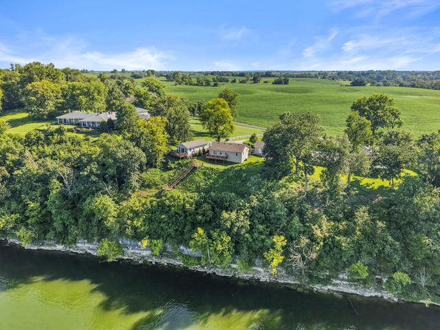549 Ashley Camp Road, Harrodsburg, KY 40330