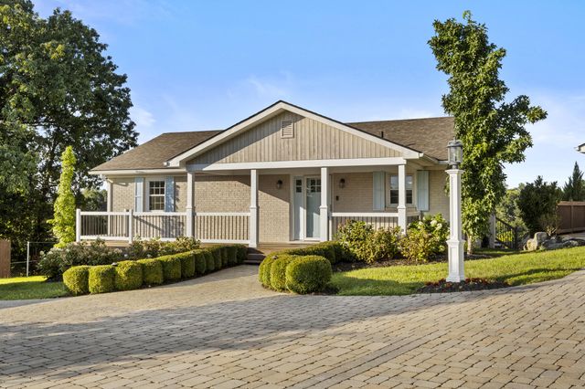 549 Ashley Camp Road, Harrodsburg, KY 40330