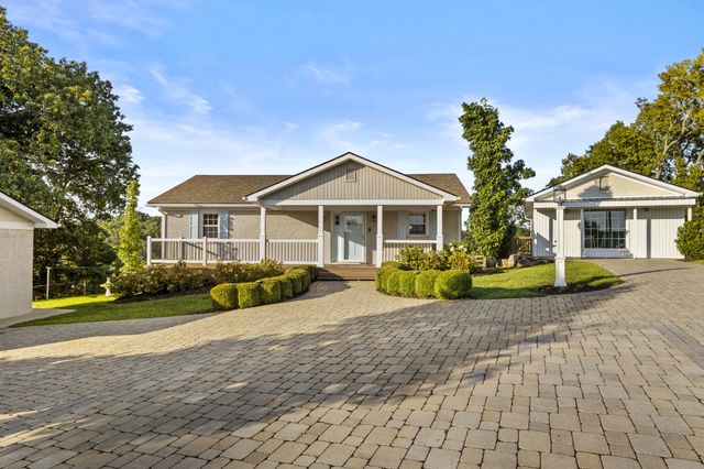 549 Ashley Camp Road, Harrodsburg, KY 40330