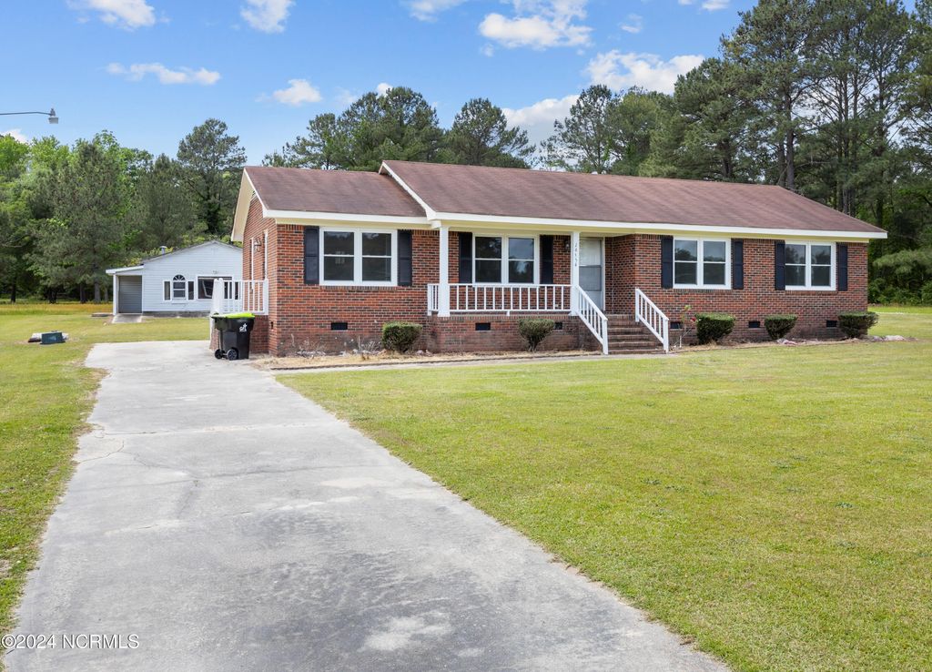 16554 Nc 125, Williamston, NC 27892