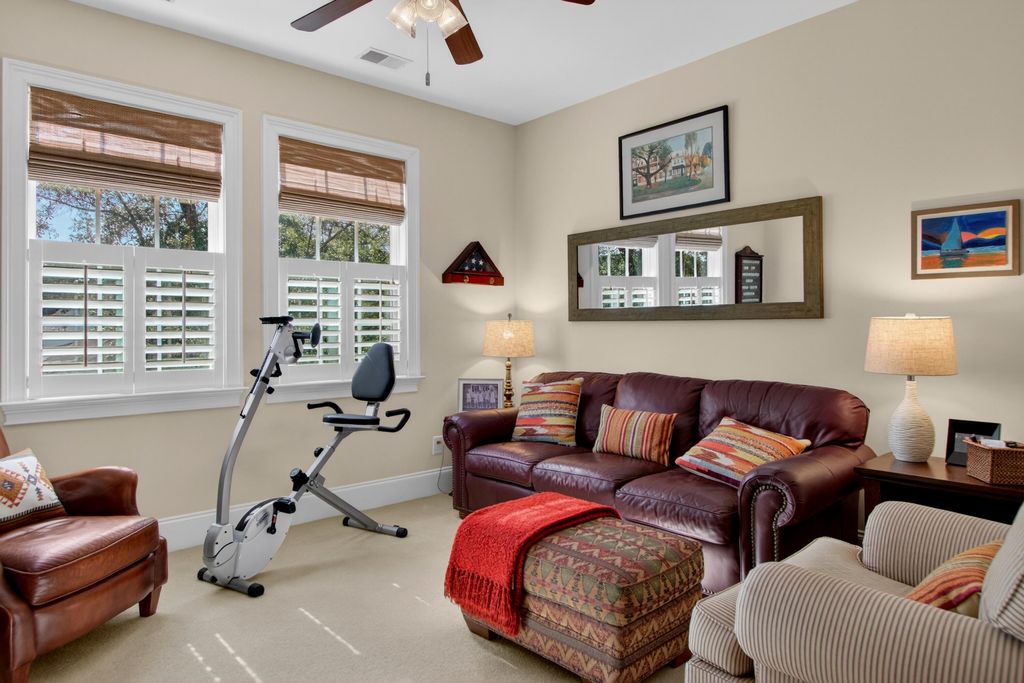 Image 40 of property listing at 142 Donning Drive, Summerville, SC 29483