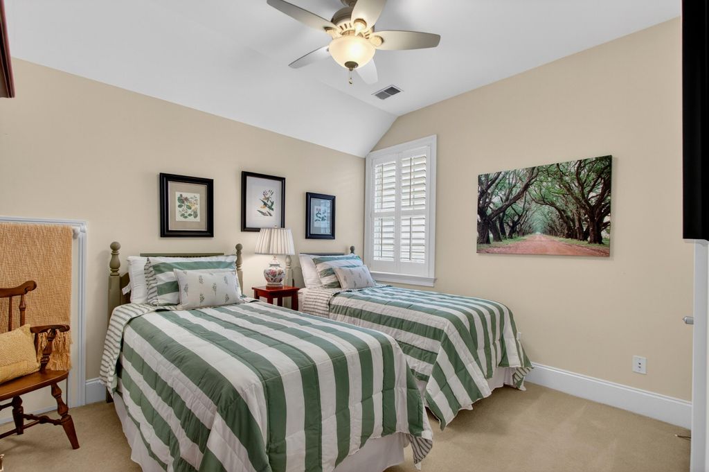 Image 42 of property listing at 142 Donning Drive, Summerville, SC 29483