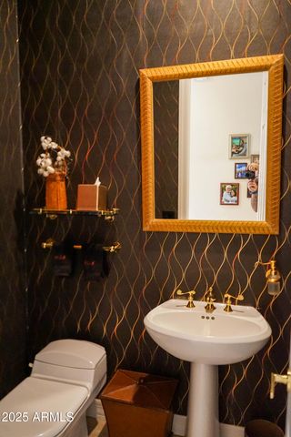 7611 E PONTEBELLA Drive, Scottsdale, AZ 85266