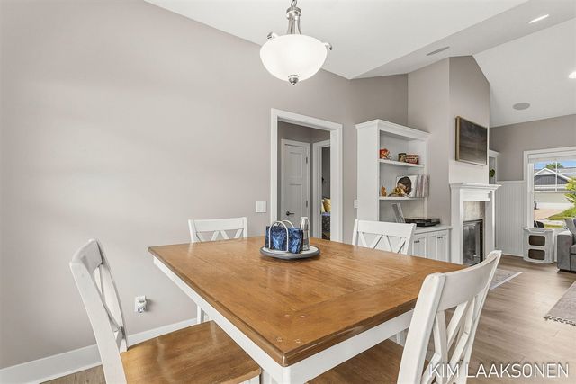 349 Parkside Lane, Douglas, MI 49406