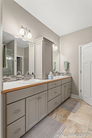 349 Parkside Lane, Douglas, MI 49406