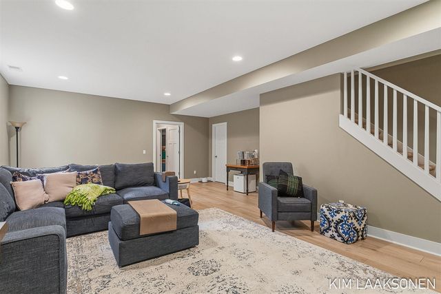 349 Parkside Lane, Douglas, MI 49406