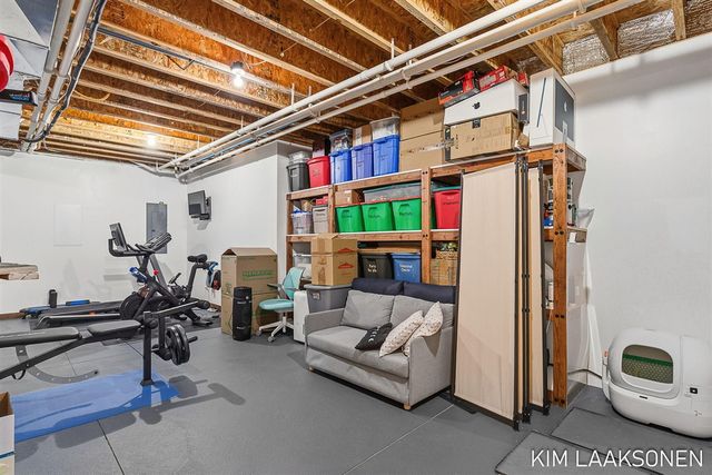 349 Parkside Lane, Douglas, MI 49406