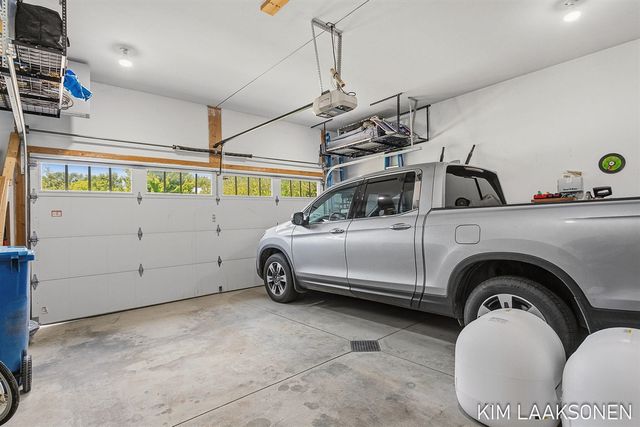 349 Parkside Lane, Douglas, MI 49406