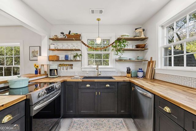 257 Vance Circle NE, Marietta, GA 30060