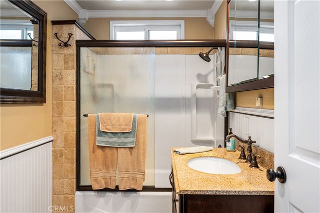 1822 Pomona, Costa Mesa, CA 92627