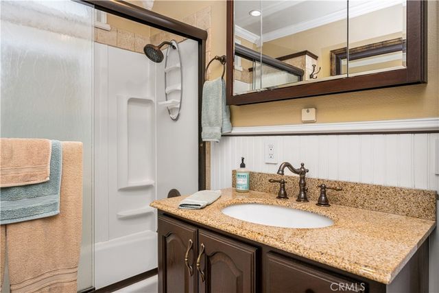 1822 Pomona, Costa Mesa, CA 92627