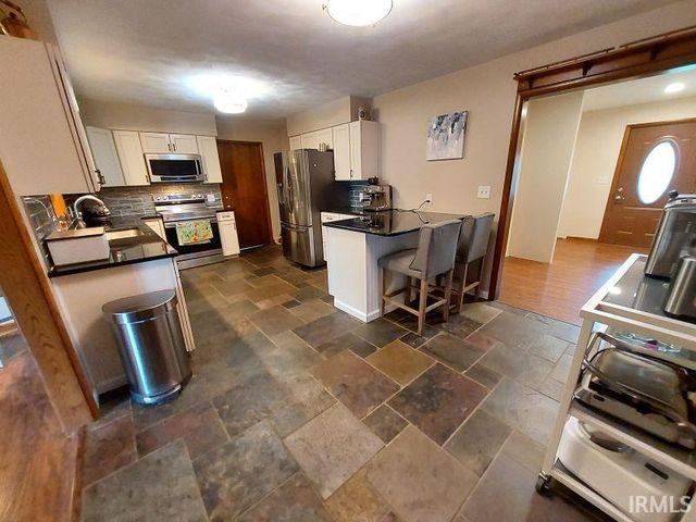 1536 Gregory Lane, Jasper, IN 47546