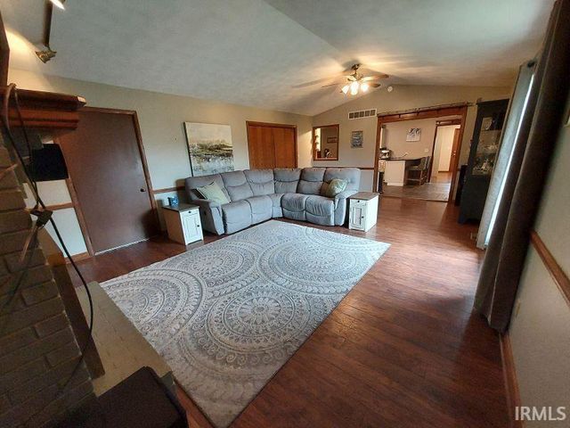 1536 Gregory Lane, Jasper, IN 47546