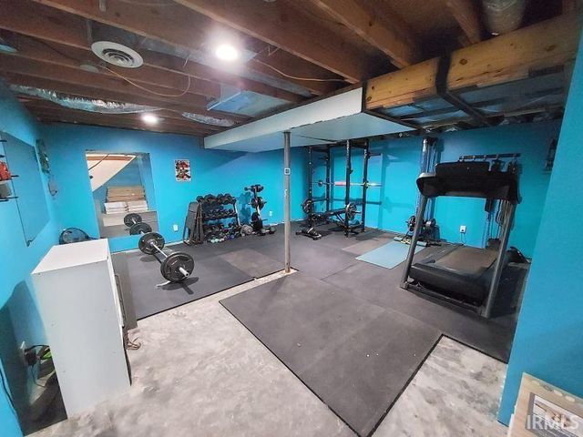 1536 Gregory Lane, Jasper, IN 47546