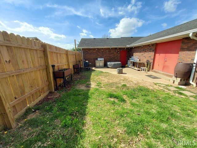 1536 Gregory Lane, Jasper, IN 47546