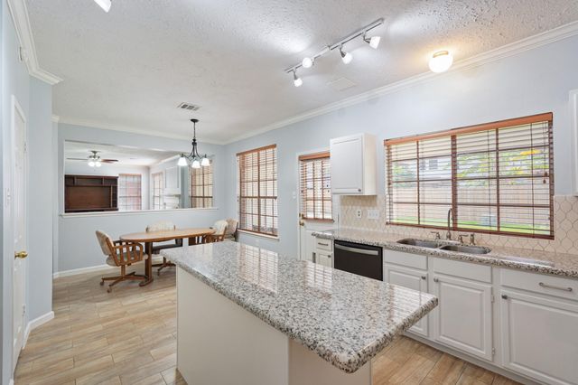 16215 Wemyss Bay Road, Houston, TX 77095