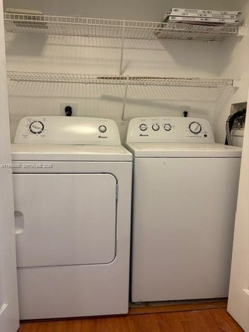 8000 N Nob Hill Rd 206, Tamarac, FL 33321