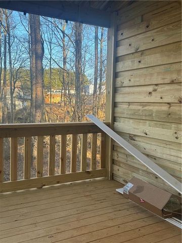 114 McWhirter Place B, Holly Springs, GA 30115