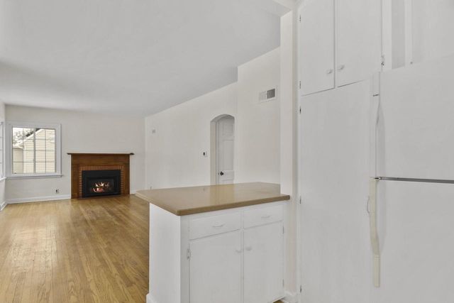 37 S Hillside Terrace, Madison, WI 53705