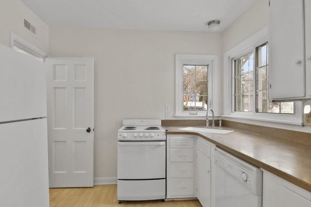 37 S Hillside Terrace, Madison, WI 53705