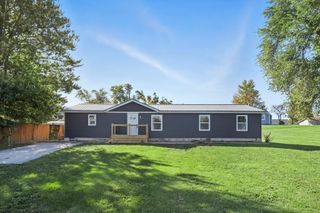 406 W Lincoln Street, Ashley, IN 46705