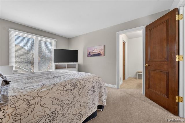 4806 Goodison Place Drive, Rochester, MI 48306