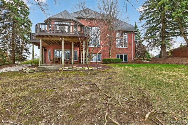 4806 Goodison Place Drive, Rochester, MI 48306