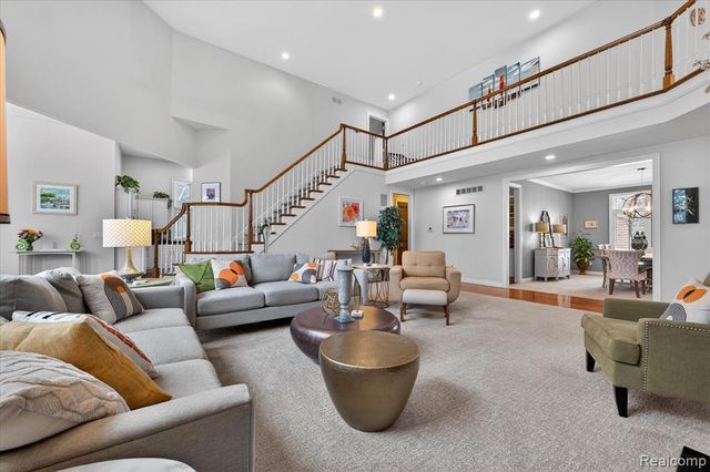 4806 Goodison Place Drive, Rochester, MI 48306