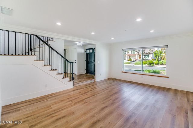 6823 Castle Peak Drive, West Hills, CA 91307