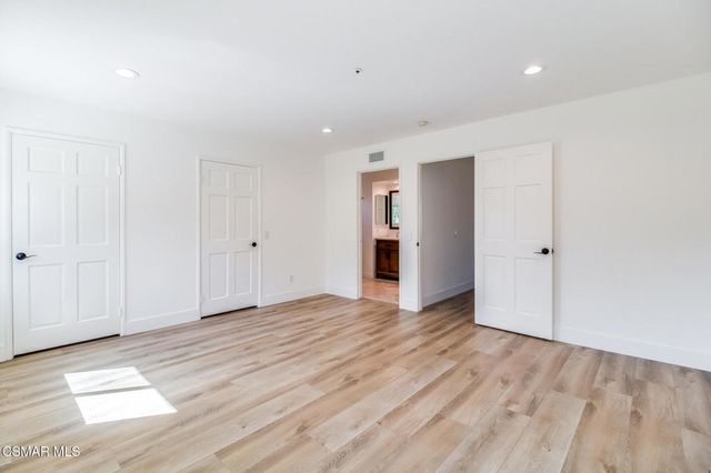 6823 Castle Peak Drive, West Hills, CA 91307