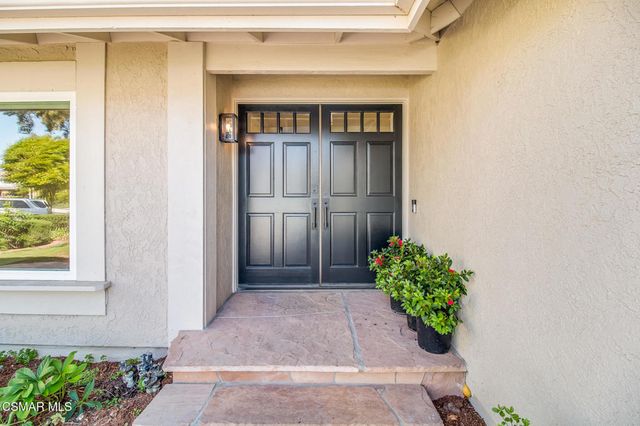 6823 Castle Peak Drive, West Hills, CA 91307