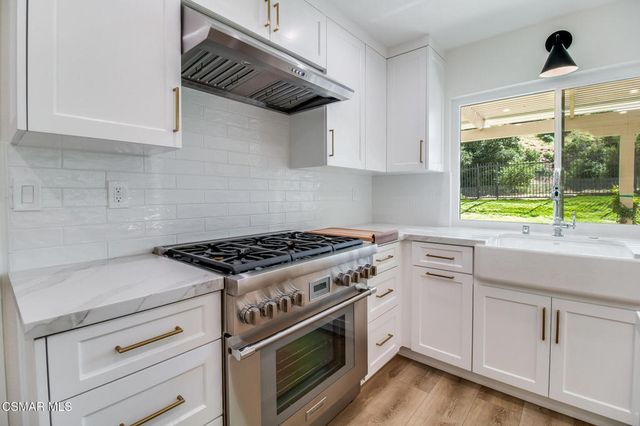 6823 Castle Peak Drive, West Hills, CA 91307