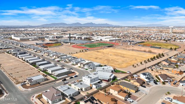 412 FRODSHAM Street, El Paso, TX 79928