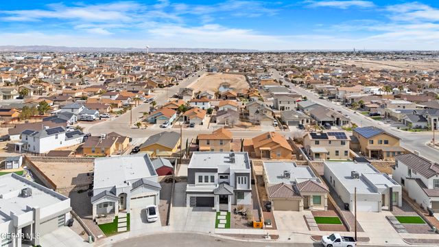 412 FRODSHAM Street, El Paso, TX 79928