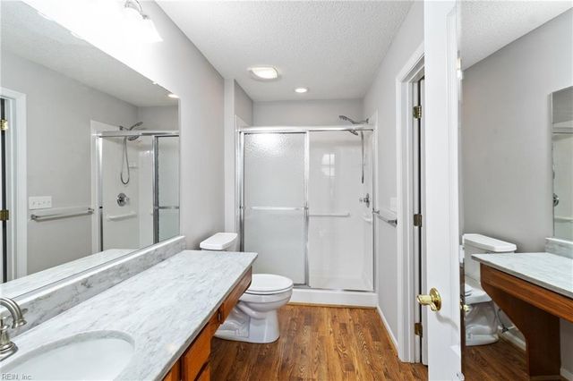 130 Villa DR, Poquoson, VA 23662