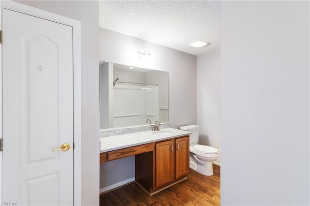 130 Villa DR, Poquoson, VA 23662