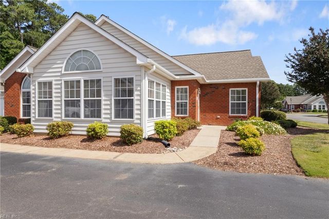130 Villa DR, Poquoson, VA 23662
