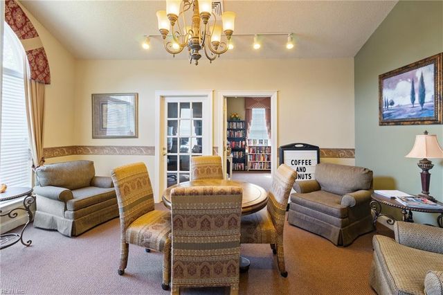 130 Villa DR, Poquoson, VA 23662