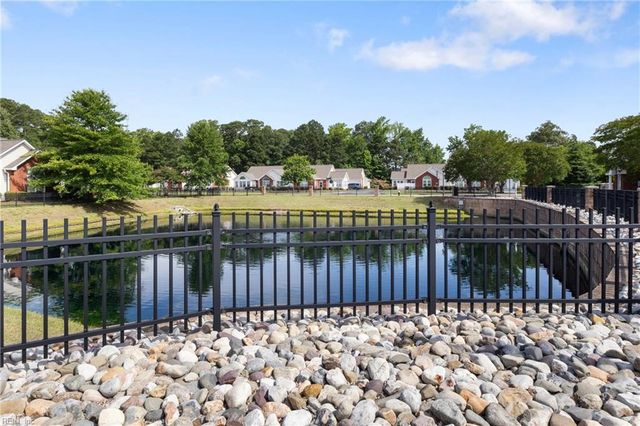 130 Villa DR, Poquoson, VA 23662