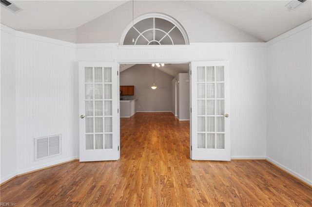 130 Villa DR, Poquoson, VA 23662