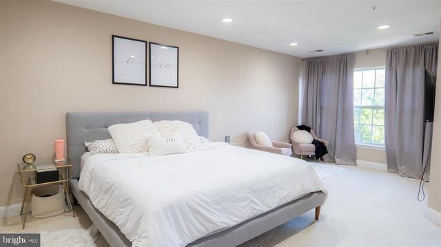 10483 DAMASCUS PARK LN, Damascus, MD 20872