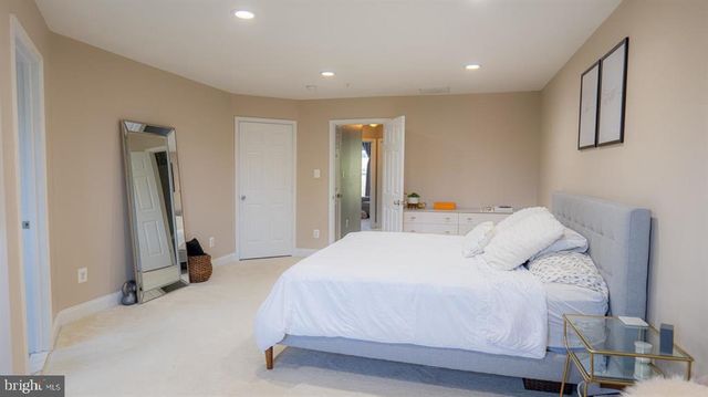 10483 DAMASCUS PARK LN, Damascus, MD 20872