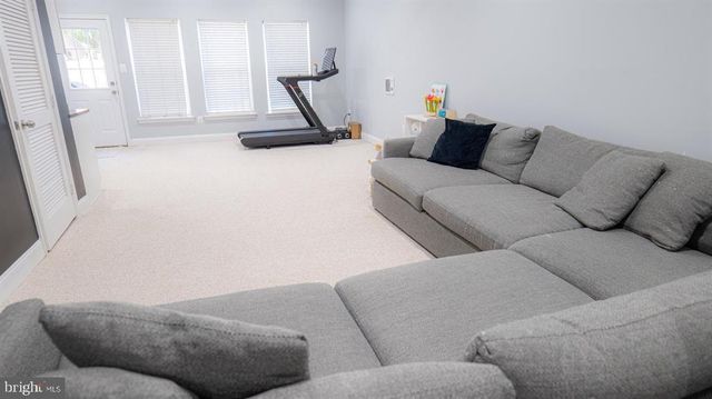 10483 DAMASCUS PARK LN, Damascus, MD 20872