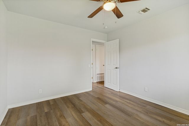 5535 RED SKY ST, San Antonio, TX 78242