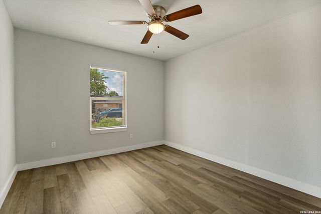 5535 RED SKY ST, San Antonio, TX 78242