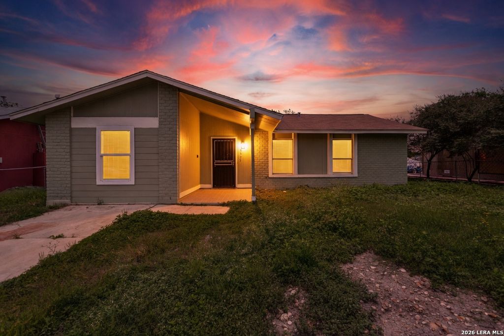 5535 RED SKY ST, San Antonio, TX 78242