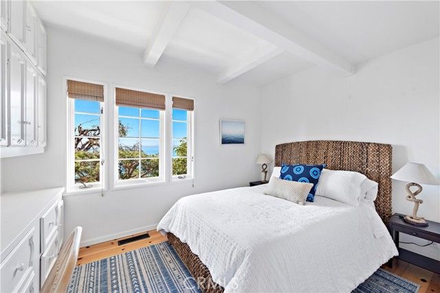 2173 Crestview Drive, Laguna Beach, CA 92651