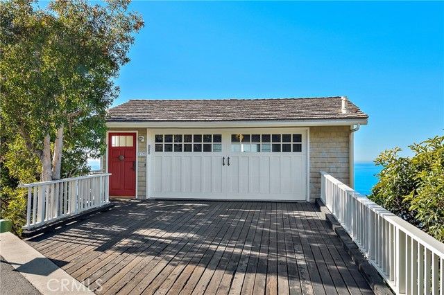 2173 Crestview Drive, Laguna Beach, CA 92651